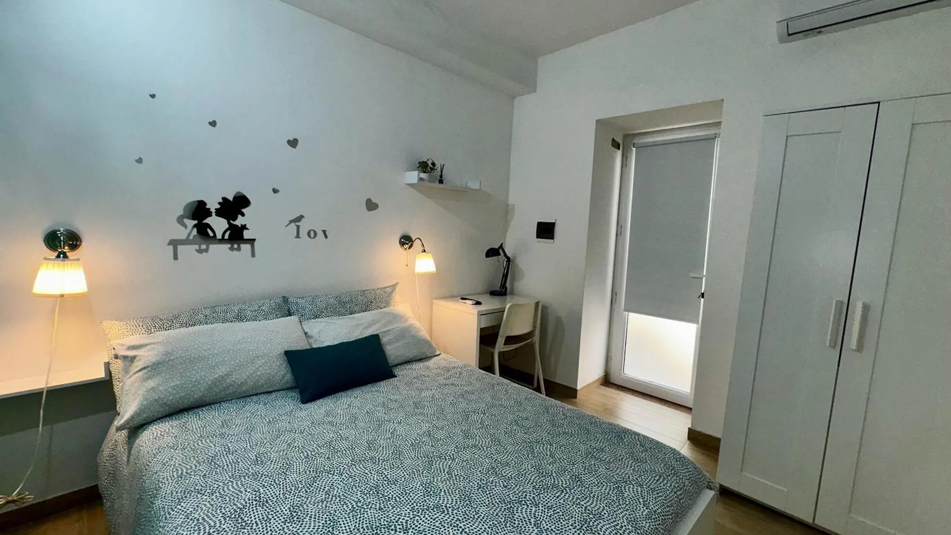 L'Arcobaleno Daire Palermo